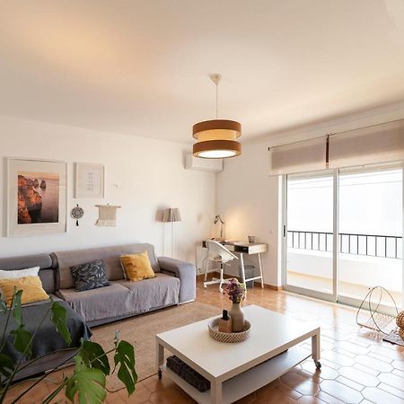 Seajay'S Apartment ลากอส ภายนอก รูปภาพ