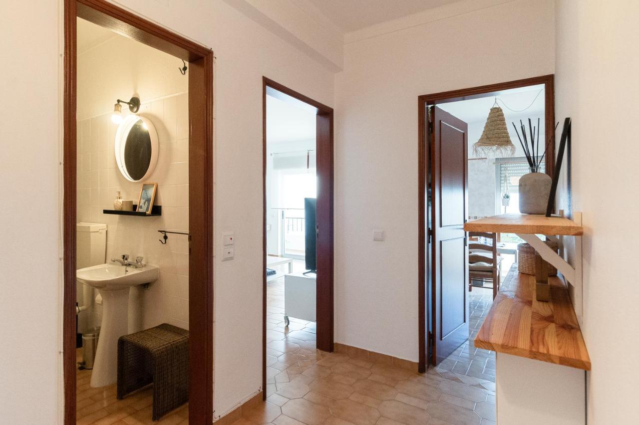 Seajay'S Apartment ลากอส ภายนอก รูปภาพ