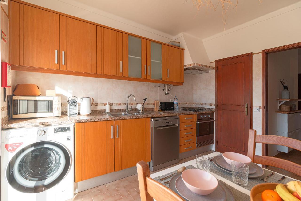 Seajay'S Apartment ลากอส ภายนอก รูปภาพ